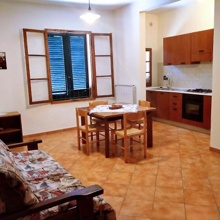 Вілла Agriturismo I Due Falcetti Кастельфйорентіно Екстер'єр фото